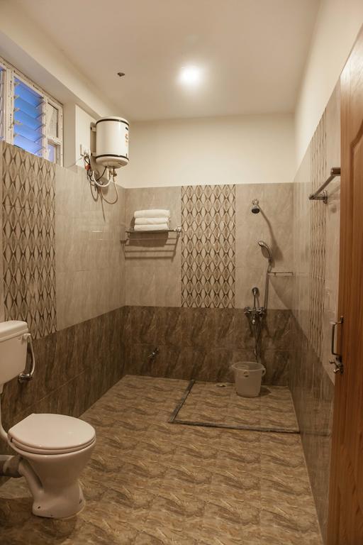 Petra Family Guest House Valparai Room photo